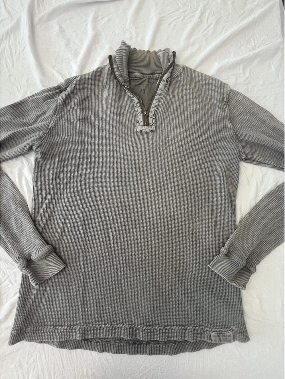 Calvin Klein Men's Half-Zip Shirt Gray Henley